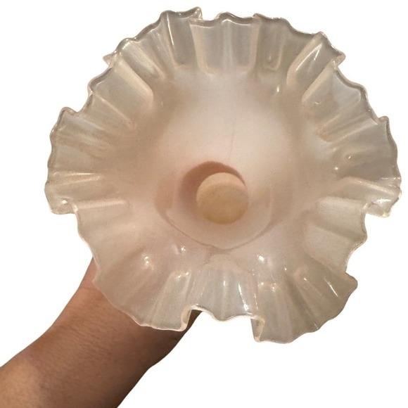 Fenton Glass Pink Rose Overlay Vase Ruffle Edge Vintage 1940s 8.5" - Picture 3 of 6